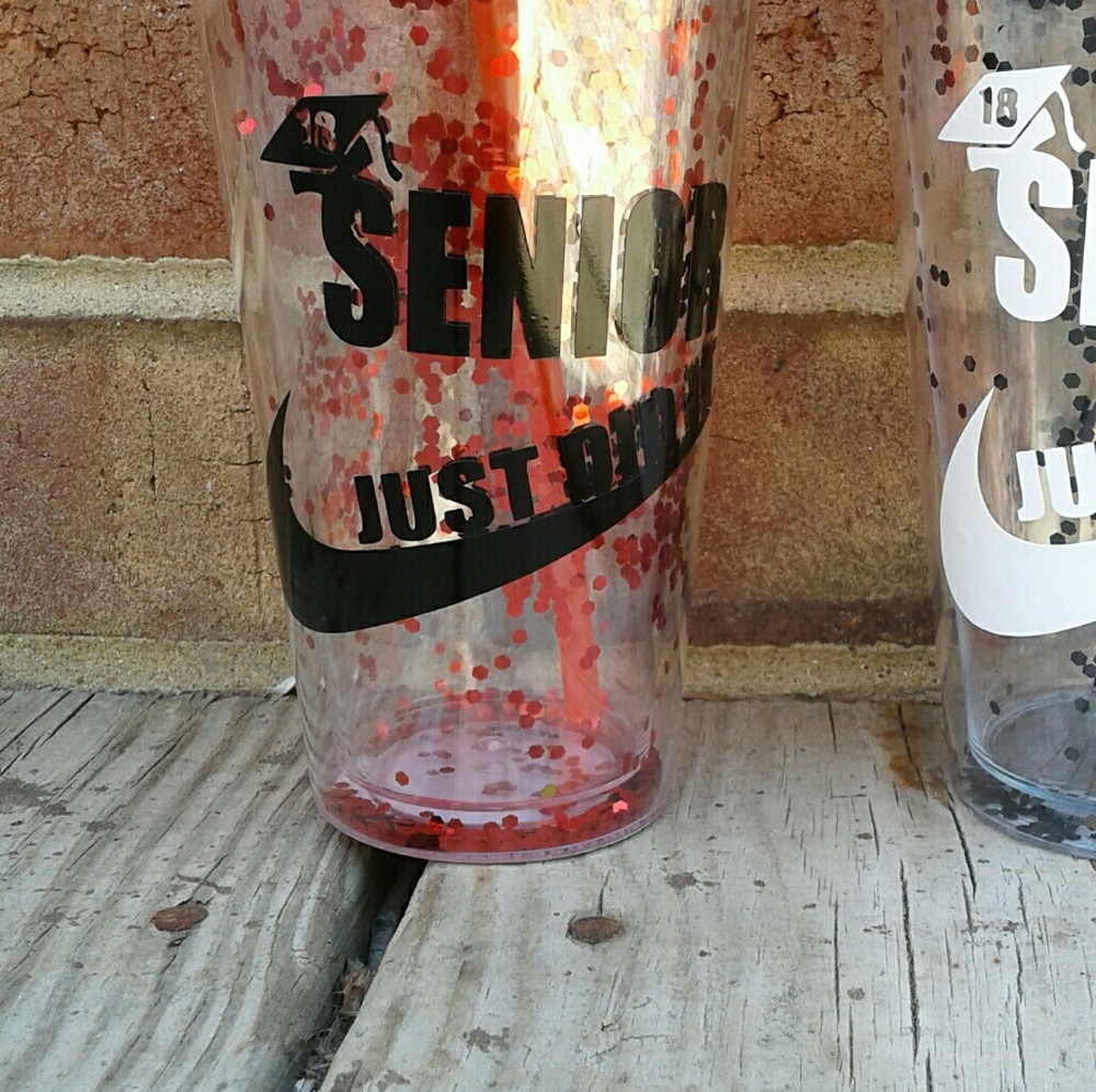 Graduation cups - Picture 4 of 6